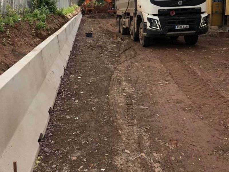 Jersey Barriers — Elite Precast Concrete