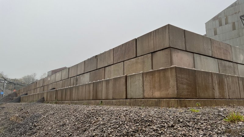 What Are Slotted Fence Posts & Gravel Boards?